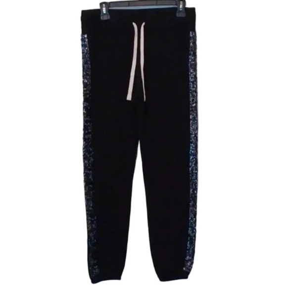 🌺Sweat pants with sequence on the sides - Picture 2 of 9